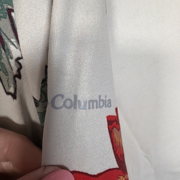 Columbia Womens Floral Long Sleeve Performance Top Size Medium - Picture 3 of 5